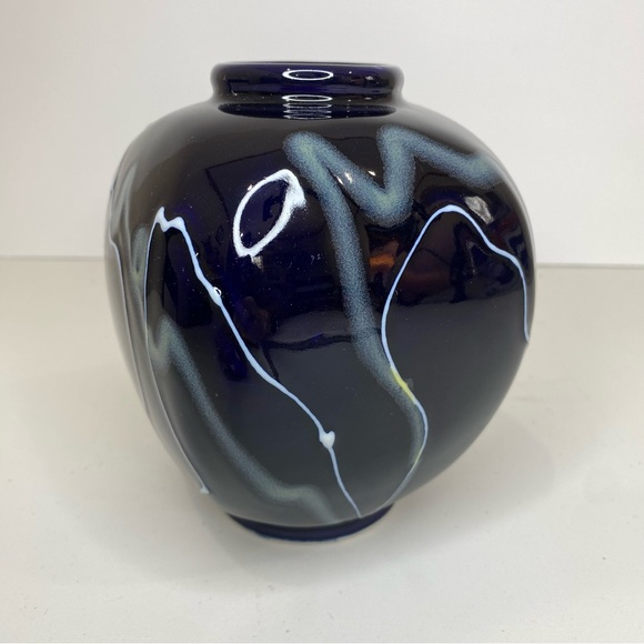 Vintage Abstract Ceramic Vase Blue Swirl Drip Glaze - Picture 3 of 5